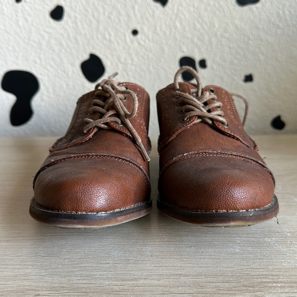 Crown Vintage Tan Oxford Shoes